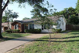 1826 Dennis St, Irving, TX 75062