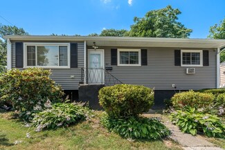 80 Messinger St, Mattapan, MA 02126