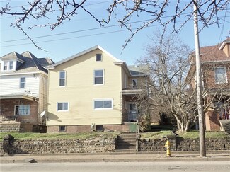 225 Connellsville St, Uniontown, PA 15401