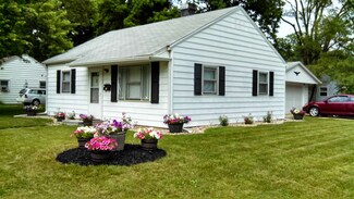 5121 Smith St, Fort Wayne, IN 46806