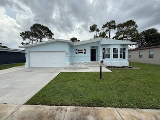 920 Via la Paz, North Fort Myers, FL 33903