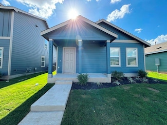 184 Chapel Beck Dr, Kyle, TX 78640