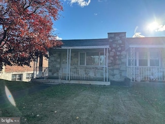 8817 E Roosevelt Blvd, Philadelphia, PA 19149