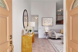 21025 Lemarsh St Unit D20, Chatsworth, CA 91311