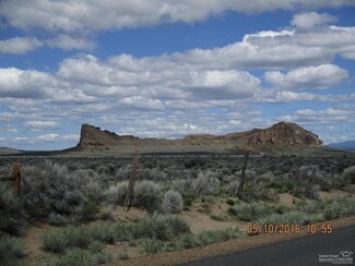 61742 Cabin Lake Rd, Fort Rock, OR 97735