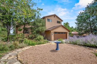 1938 Camino Durasnilla, Los Alamos, NM 87544