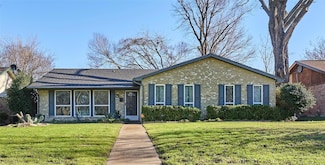 314 Rollingridge Ln, Garland, TX 75043