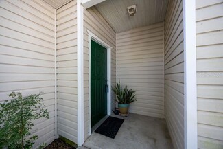 4700 SW Archer Rd Unit D-25, Gainesville, FL 32608