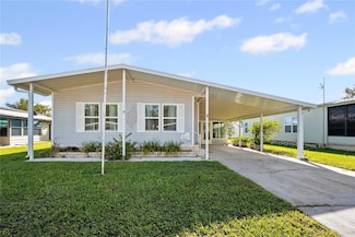 5502 Antigua Dr, Zephyrhills, FL 33541