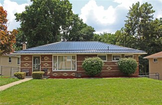 321 Putnam Ln, Weirton, WV 26062