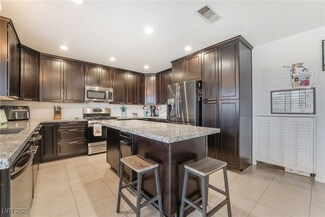 3920 Clear View Dr, Las Vegas, NV 89121