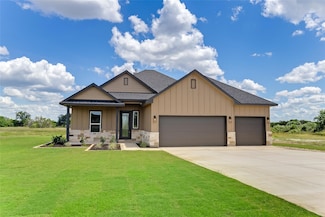 115 Draper Ln, Bertram, TX 78605