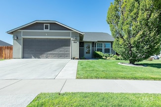 1606 W Tamarack Dr, Nampa, ID 83651
