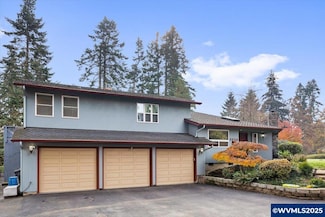 5526 Serenity Dr SE, Salem, OR 97317
