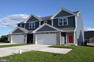 198 Ida Red Dr, Leesport, PA 19533