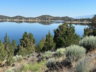 4/202 Rainbow Dr Unit 4, Weed, CA 96094