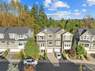 12610 177th Ave NE Unit B, Redmond, WA 98052