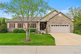 9906 Sappington Rd, Saint Louis, MO 63128
