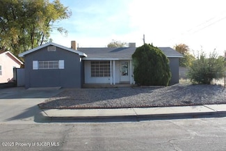 1204 N Wall Ave, Farmington, NM 87401