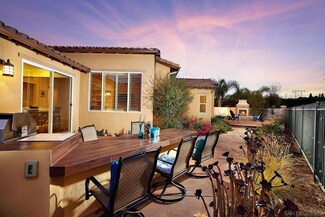 2012 Hummingbird Rd, Carlsbad, CA 92011
