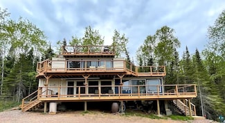 27 Hovland Ridge Rd, Hovland, MN 55066