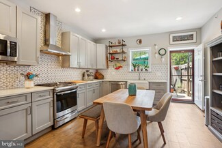 1308 Catharine St, Philadelphia, PA 19147