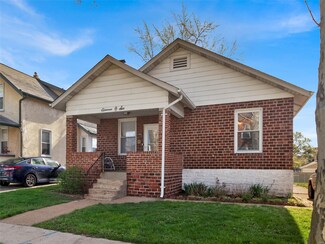 1106 Yale Ave, Saint Louis, MO 63117