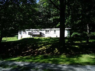 183 Harshaville Rd, Clinton, PA 15026