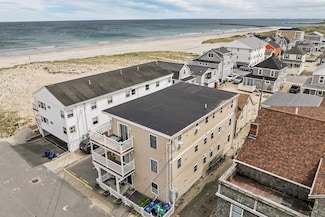 12 Atlantic Ave Unit 6, Hampton, NH 03842
