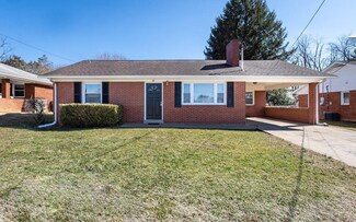 26 Oflinn St, Luray, VA 22835