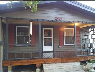 10604 E 18th St S, Independence, MO 64052