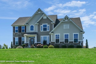 42 Gina Dr, Allentown, NJ 08501