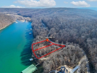 7801 Eagle Bay Dr, Unincorporated, MO 65037