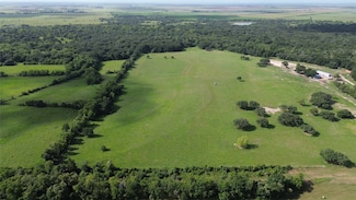 3690 W Fm 1093 Rd, Wallis, TX 77485