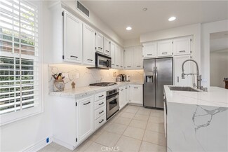 37 Amesbury Ct Unit 44, Ladera Ranch, CA 92694
