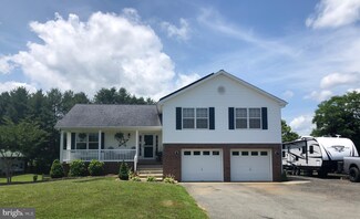 2325 Parkers Creek Rd, Port Republic, MD 20676