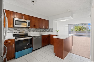 500 University Ave Unit 509, Honolulu, HI 96826