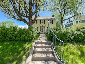 116 Giddings Ave, Sheboygan Falls, WI 53085
