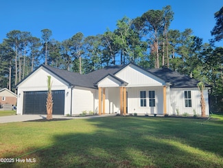 377 Thicket Dr NW, Carolina Shores, NC 28467
