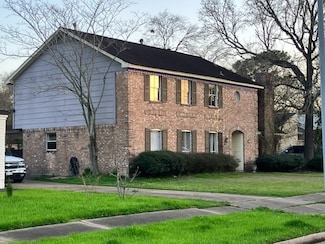 5519 Council Grove Ln, Houston, TX 77088