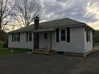 33 James St, Rosendale, NY 12472