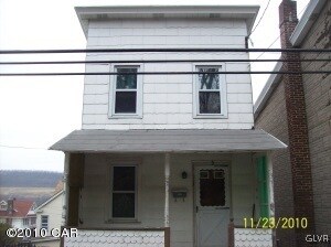 5 E Water St, Lansford, PA 18232