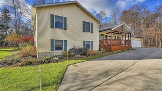 1109 Luther Rd, East Aurora, NY 14052