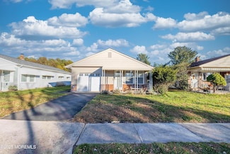 91 Cabrillo Blvd, Toms River, NJ 08757