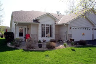 22381 Evergreen Cir, Forest Lake, MN 55025