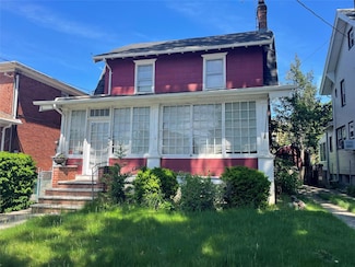 4005 203rd St, Bayside, NY 11361