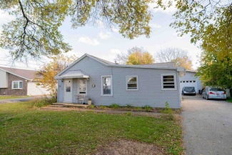 1225 S Lawler Ave, Lombard, IL 60148