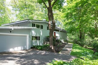 359 N Emerson Rd, Lexington, MA 02420