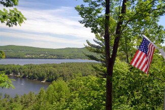 140 Silver Hill Dr, Wakefield, NH 03830