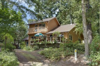 5237 Ponderosa Dr NE, Hansville, WA 98340